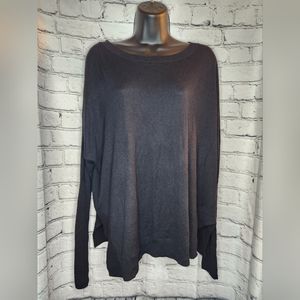 Trouve Women's Black Sweater Size Small